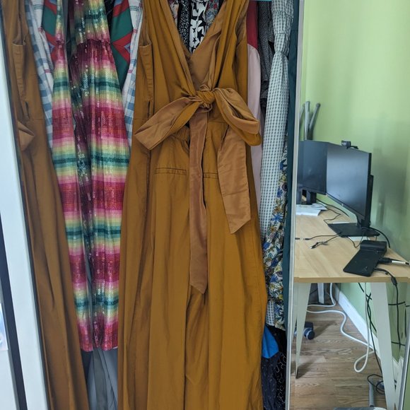 J Crew Wide Legged Tie Back Jumpsuit - Picture 2 of 3